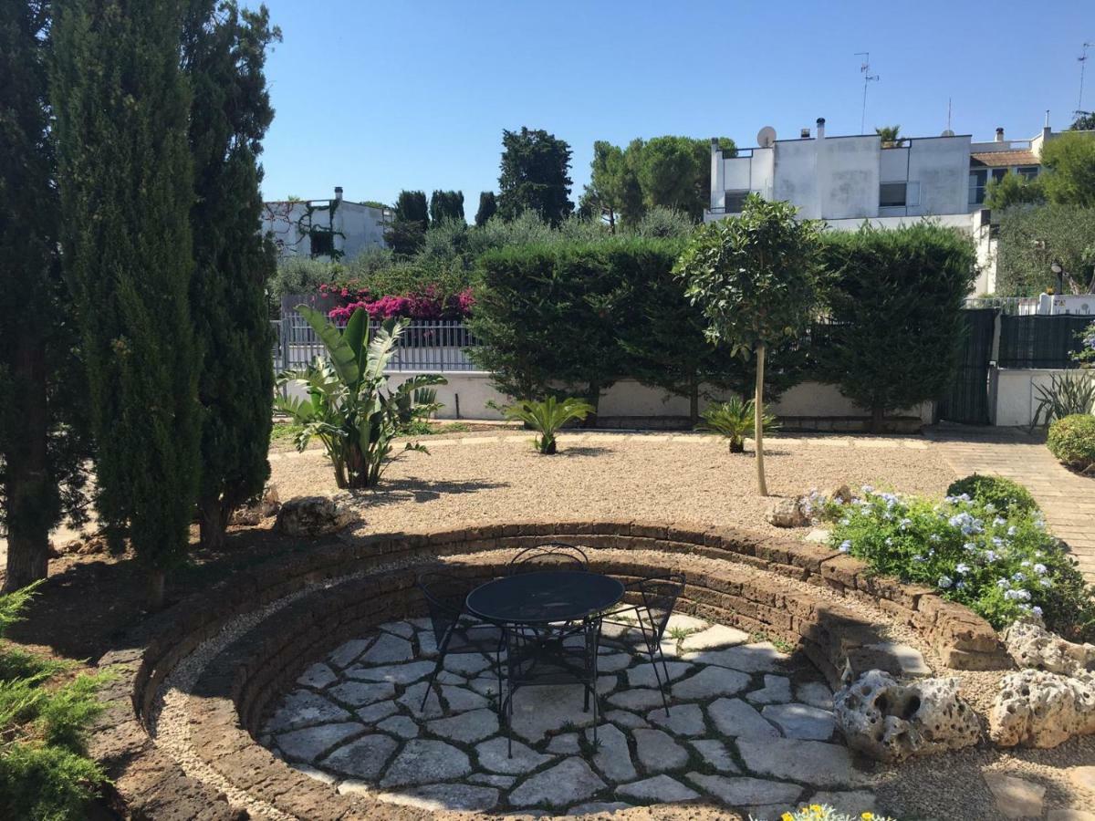 La Casa Accanto Bari Exteriör bild